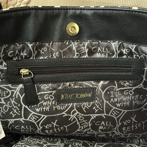 Betsey Johnson NY Black White Dot Quilted Vegan Leather Large Tote Bag Purse - Picture 9 of 11